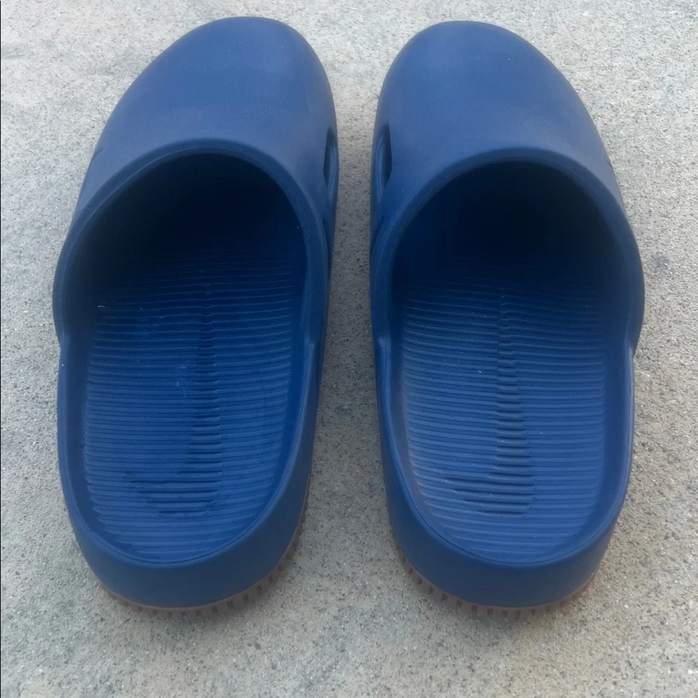 Nike calm blue